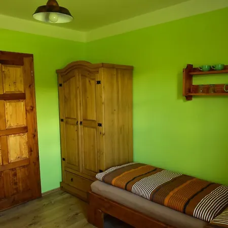 Apartman Tomiva *
