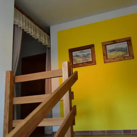 Апартаменты Tomiva Есеник