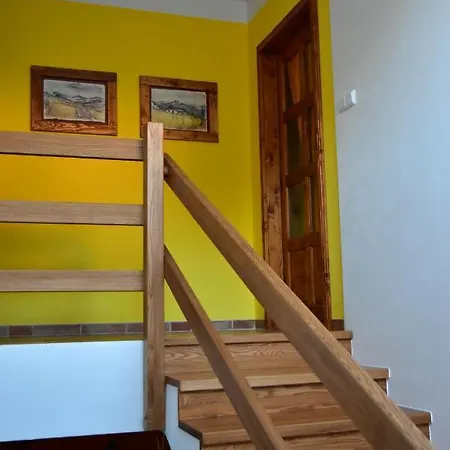 Apartament Tomiva