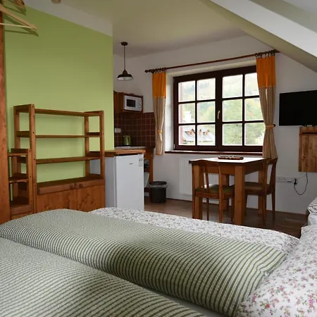 Tomiva Apartman *